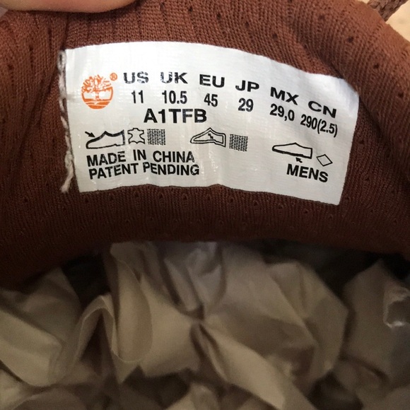 Timberland Men’s SZ 11, aero core waterproof boots - Picture 7 of 8